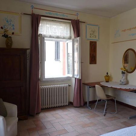 Appartamento Palazzo Del Provveditore Vista Lago Desenzano del Garda Exterior foto